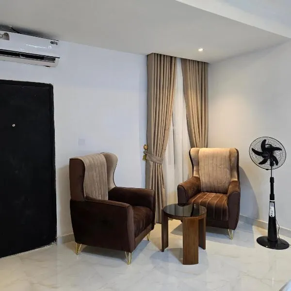 Oasis Suites Guzape – hotel w mieście Abudża