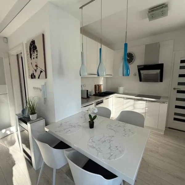 Belvárosi Luxus Apartman, ξενοδοχείο σε Baja