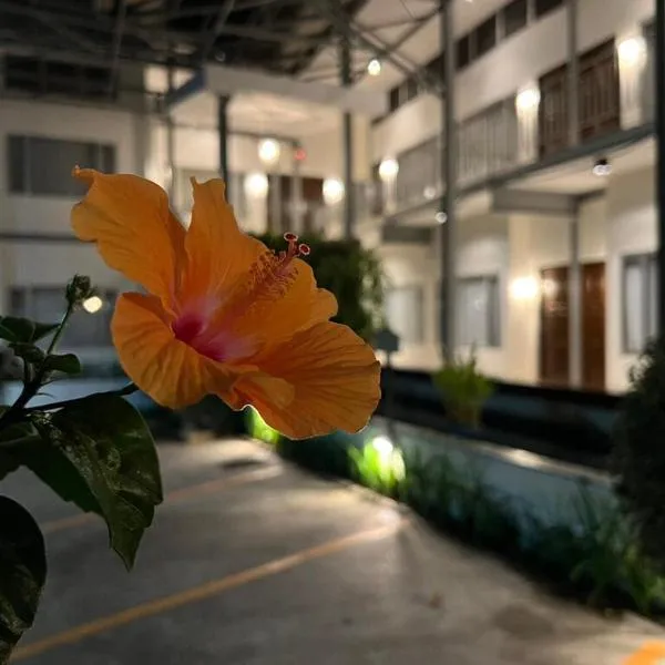 3B Boutique Hotel & Restaurant, hotel di Chiang Mai