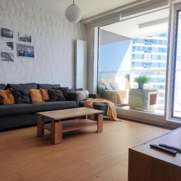 Panorama apartment, FREE parking, 18th floor, view, Братислава