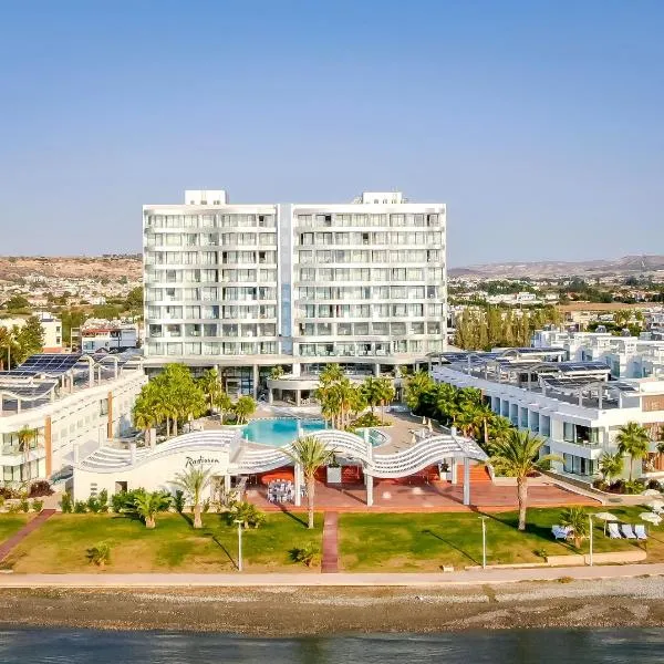 Radisson Beach Resort Larnaca, hotel in Larnaka