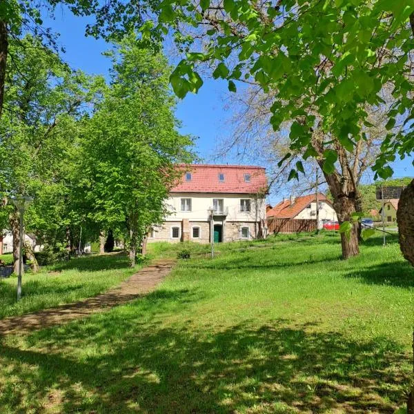 Penzión Pod zámkom, hôtel à Halič