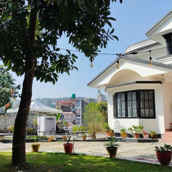Chessboard villa Bar and restaurant, Sundarijal