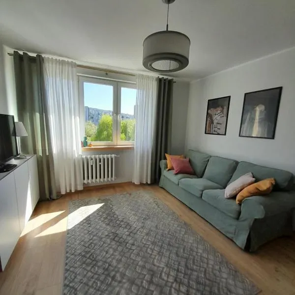 Apartament Mech i Paproć, מלון ברוצ'יאנה-נידה