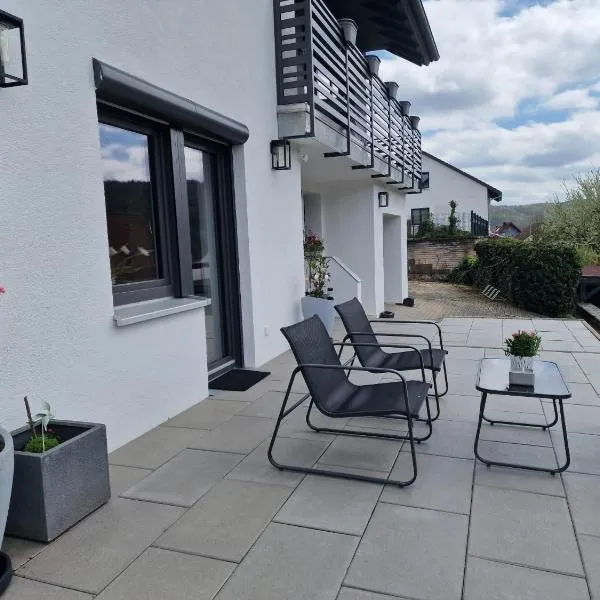 FeWo mit großer Terrasse im Herzen der fränkischen Schweiz, ξενοδοχείο σε Unterleinleiter