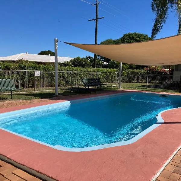 Cloncurry Caravan Park Oasis、クロンカリーのホテル