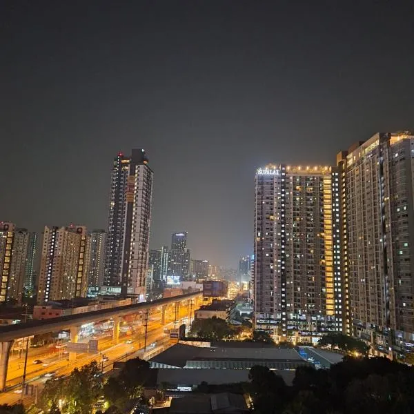 Mari's space city view, Hotel in Nonthaburi