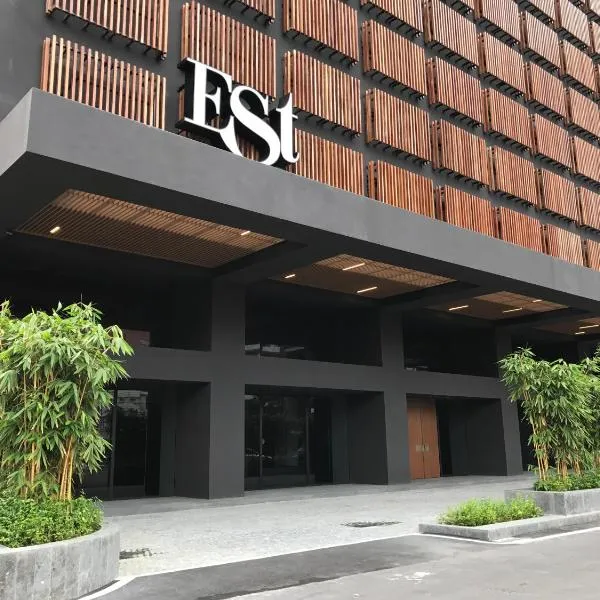 Bangsar LRT Suites EST by LSA, Hotel in Kuala Lumpur