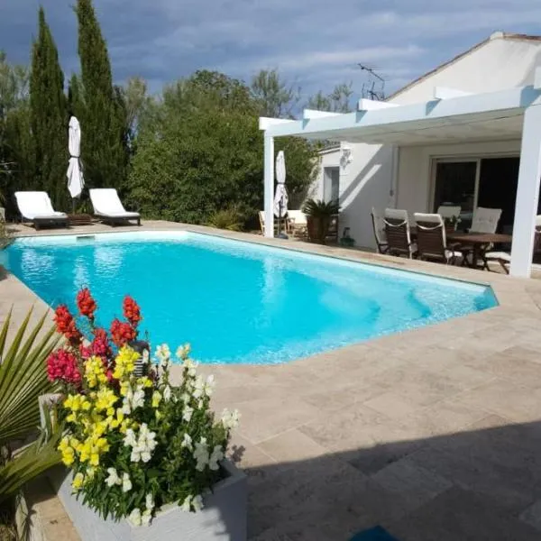 Aigues Marines, Hotel in Aigues-Mortes