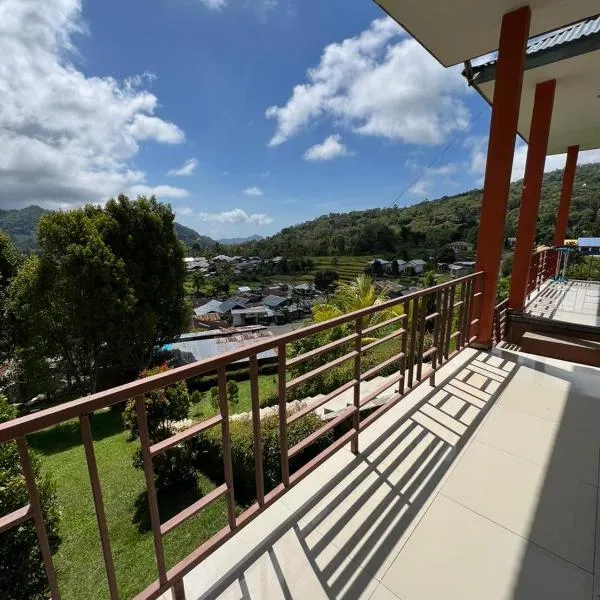 Moon view Bungalow's, hotel in Kelimutu