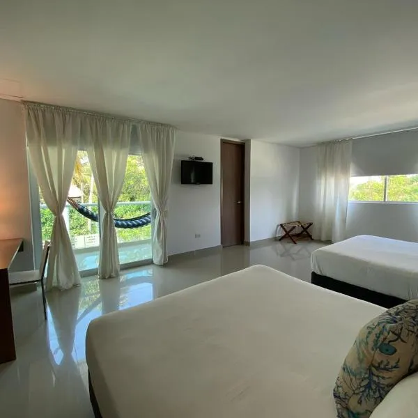 Hotel Soleira – hotel w mieście Tolú