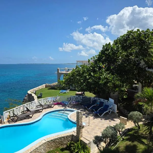 Home Sweet Home Resort, hotel v Negrilu