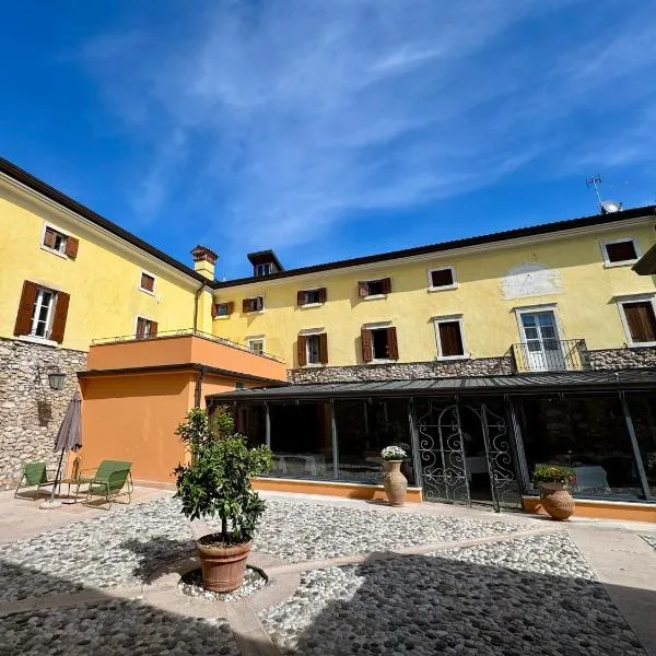 Corte Impero Hotel & Restaurant, hotel em Affi