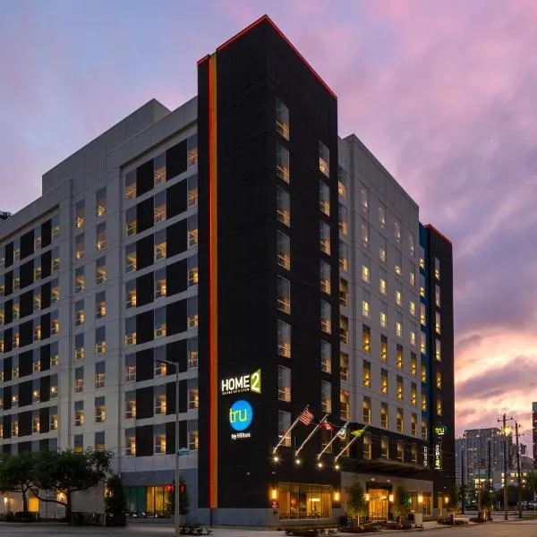 Home2 Suites By Hilton Houston Downtown Convention Center، فندق في هيوستن