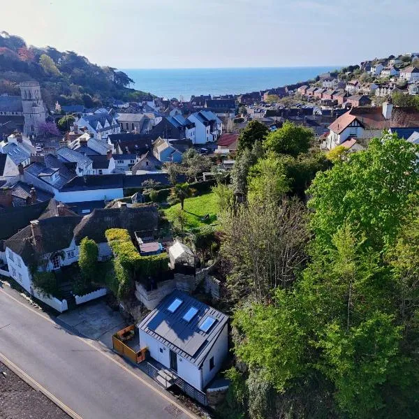 NEW The Water Shed Beer Devon sleeps 2, Hotel in Beer