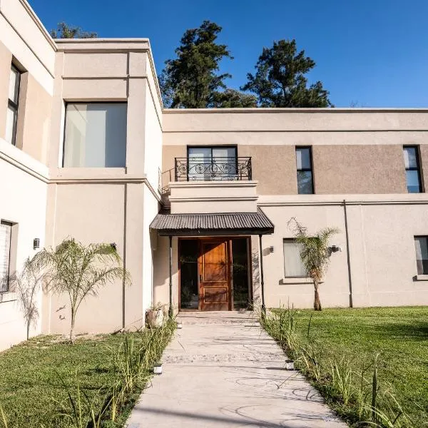 Casa Robles Coliving, Hotel in Pilar