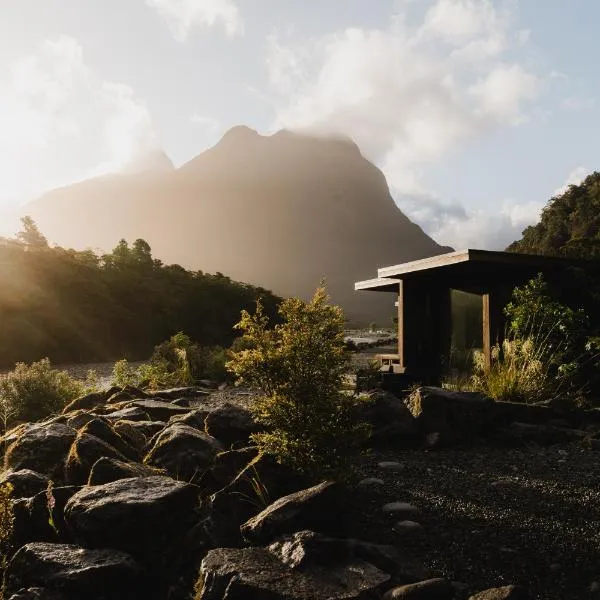 Milford Sound Lodge, hotel a Milford Sound