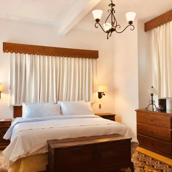 HOTEL MI SOLAR EJECUTIVO，烏魯阿潘德普羅格雷索的飯店