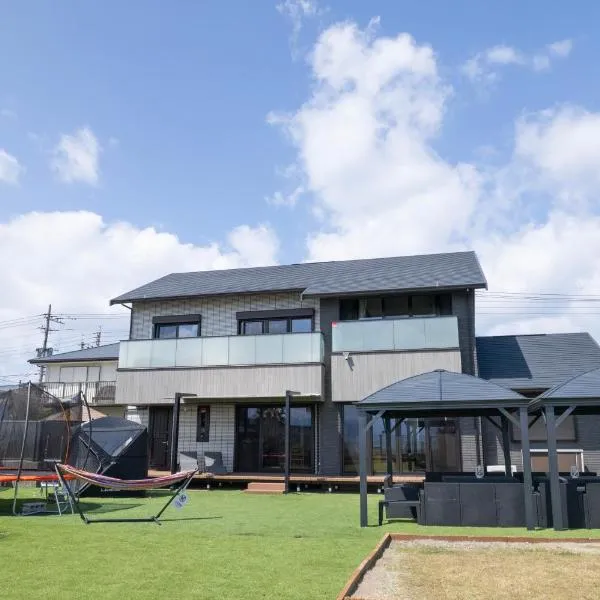 海の見える一棟貸切リゾートヴィラ hau'oli, ξενοδοχείο σε Ōdake