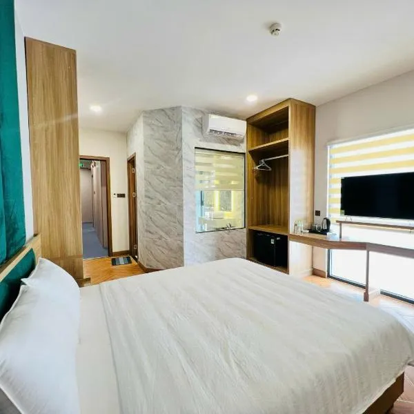 Tran Long Hotel Quan 12, hotel v Ho Či Minově městě