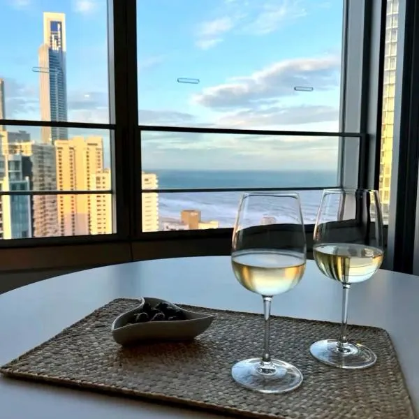 Ocean Bliss in Surfers, hotel in Gold Coast