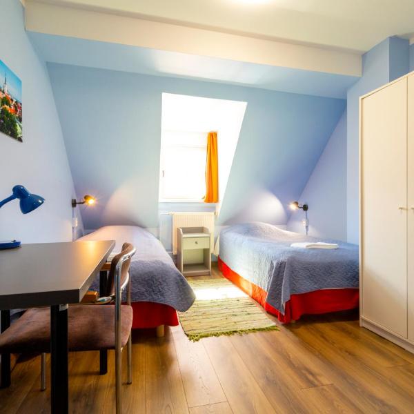 16eur - Old Town Munkenhof, Таллин