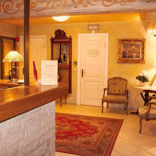 Taanilinna Hotell, hotell Tallinnas