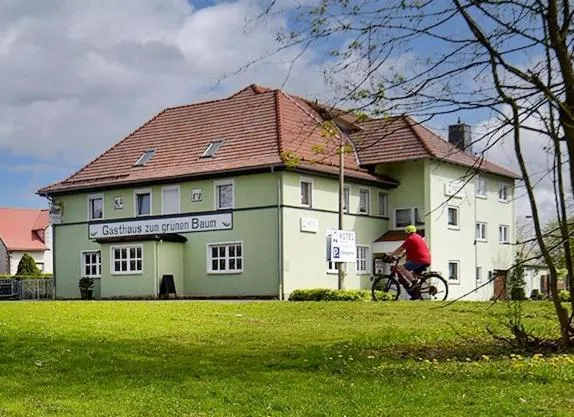 Café und Hotel Zum Grünen Baum, ξενοδοχείο σε Sonneberg