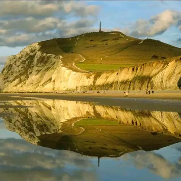 Le Panoramic vue mer, hotel u gradu 'Calais'
