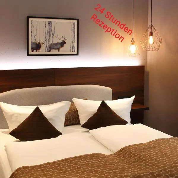 Lobinger Hotel Weisses Ross, hotel em Langenau