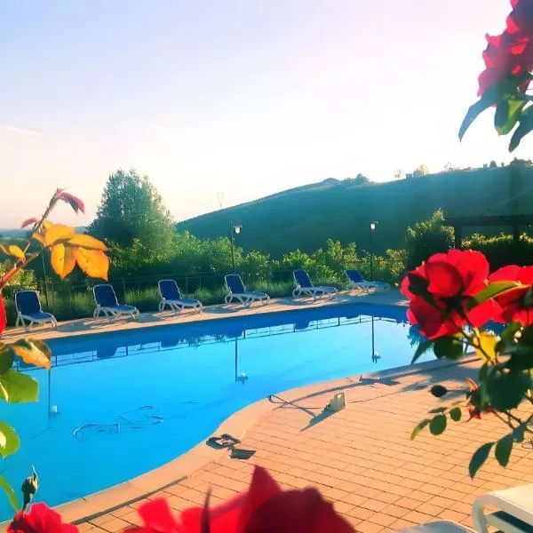 Cascina Manzo, hotel in Dogliani