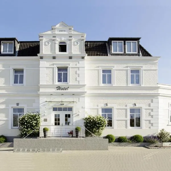 Hotel Kleiner Yachthafen, hotel di Brunsbüttel