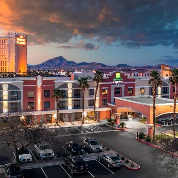 Holiday Inn Express Hotel and Suites - Henderson by IHG, hotel in Las Vegas