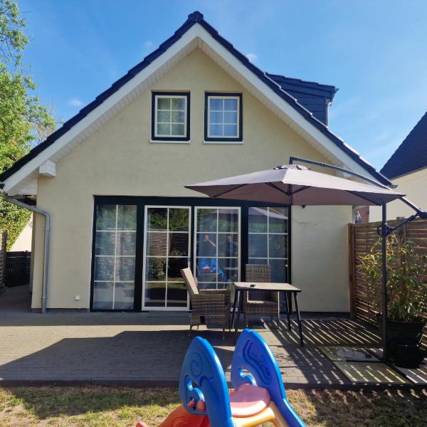 Schicke neue Ferienwohnung, Бремен