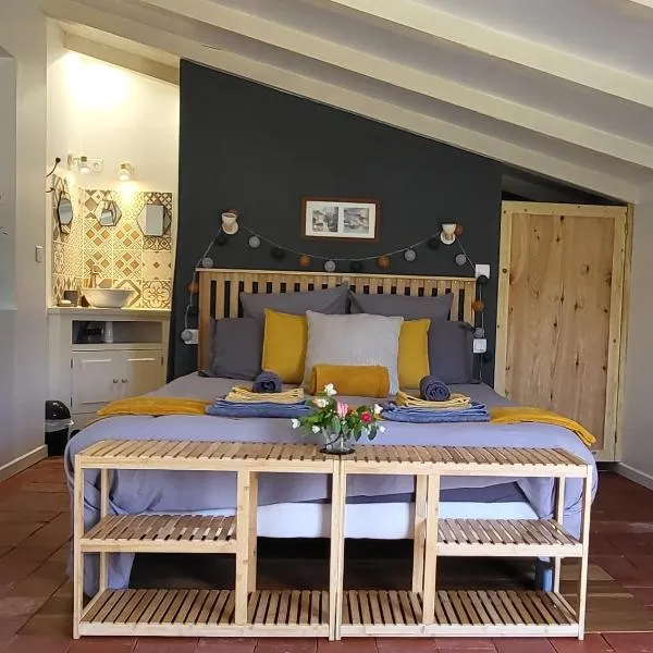 Chez Agatha, hotel v destinaci Vertheuil-en-Médoc