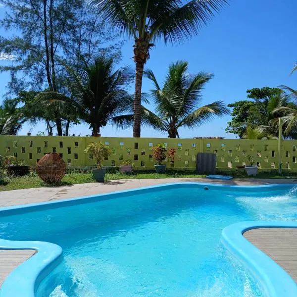 Hospedagem Clima Mar, hotel in Valença