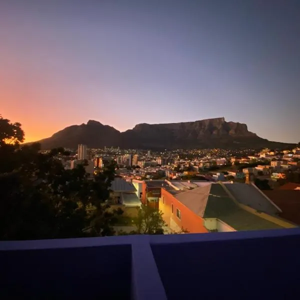 Casa Finchette rooftop apartment with panoramic views of Table Mountain, hotel in Cape Town