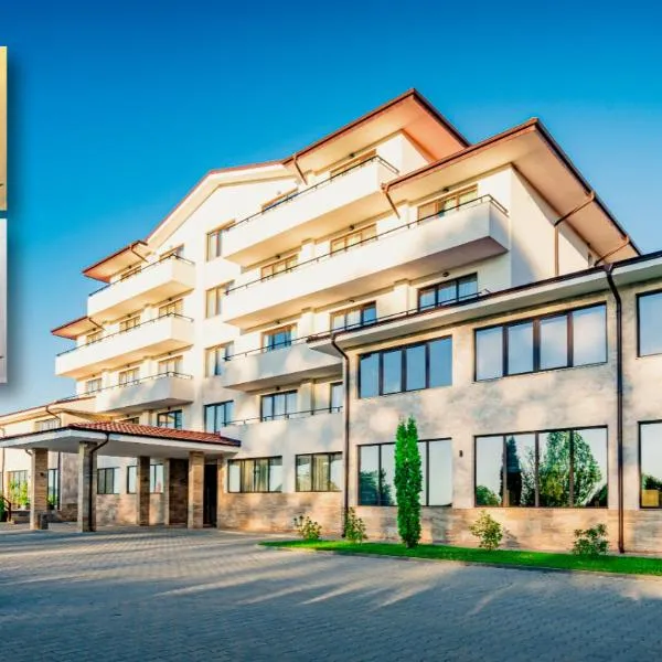 Хотел Релакс, hotel in Kazanlŭk