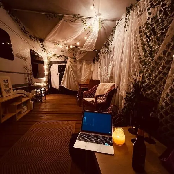 Żuczkowa Przyczepa - Łeba, hotel v destinaci Leba