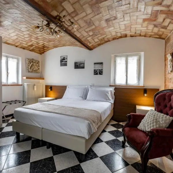 Due Maestà Home, Hotel in Reggio nell'Emilia