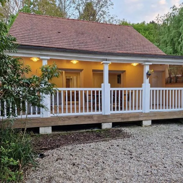 Disneyland Paris house for 6 people, Hotel in Lagny