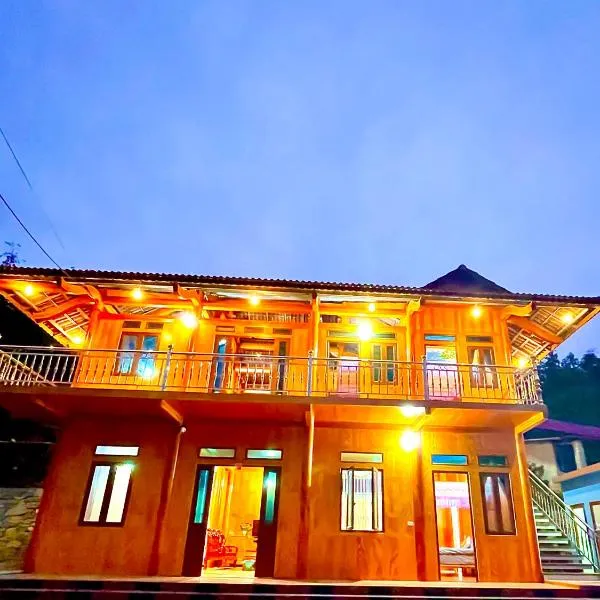 Gun homestay, ξενοδοχείο σε Quản Bạ