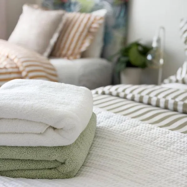Tropicana Bijou - Studio & Spa, hotel di Carters Beach