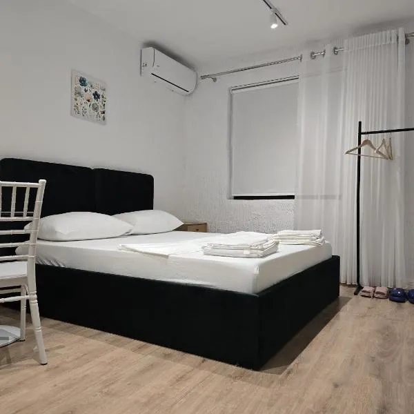 Villa new bazaar, hotel in Tirana