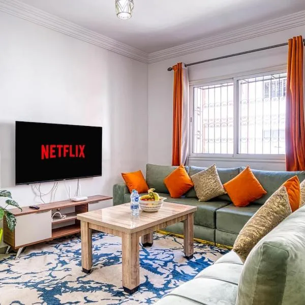 Cozy and sunny apartment, Hotel in Agadir