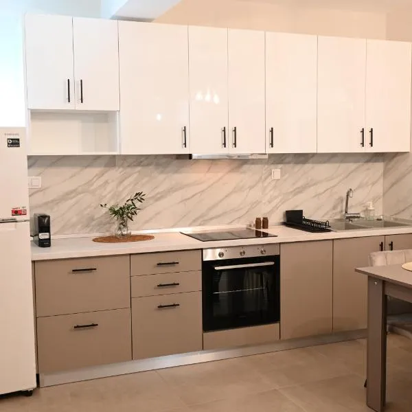 Anna - Maria's Guest House, Hotel in Skiathos-Stadt