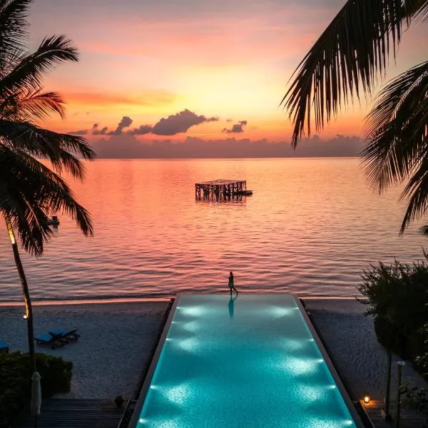 Sirru Fen Fushi Private Lagoon Resort Maldives, hotel in Shaviyani Atoll