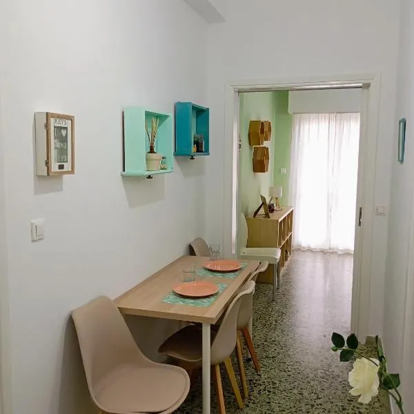 Sunny Living, hotel in Loutraki