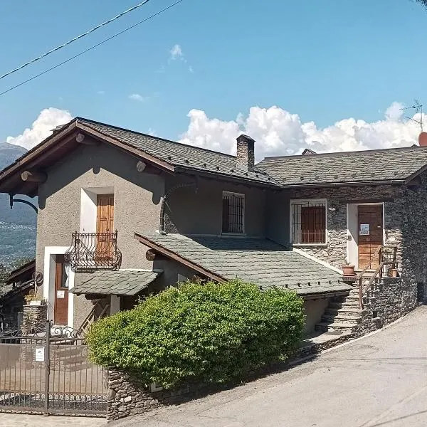 ROSINA HOUSE e CHALET, hotel in Colico