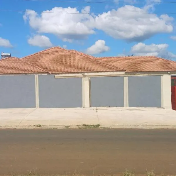 Divine villa, hotel in Louis Trichardt